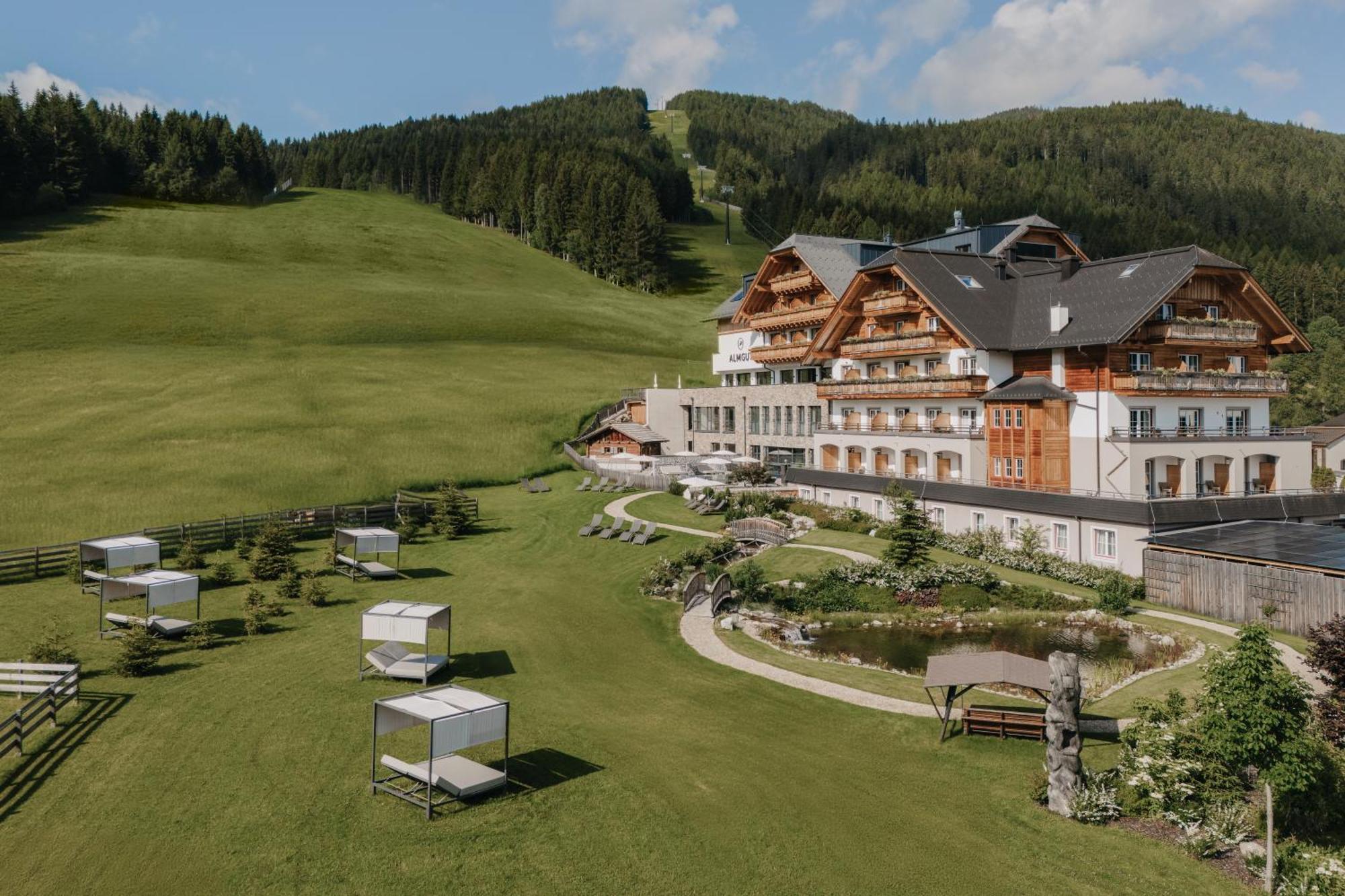 Almgut - Mountain Wellness Hotel Sankt Margarethen im Lungau Εξωτερικό φωτογραφία